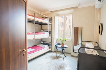 Private Room for 8 People