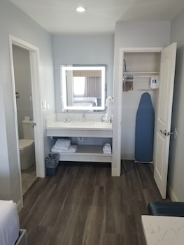 Standard Room, Multiple Beds, Non Smoking, Refrigerator (with Sofabed)