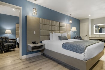 Standard Room, Multiple Beds, Non Smoking, Refrigerator