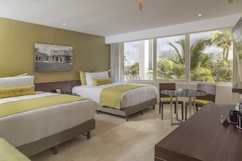 Classic Room, 2 Queen Beds