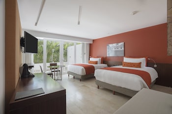 Classic Room, 2 Queen Beds