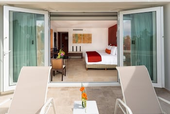 Room, 2 Queen Beds, Accessible
