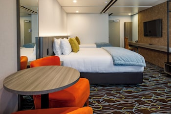 Superior Room, 1 King Bed