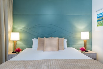 Royal Three bedroom apartment (La Belle Alliance)