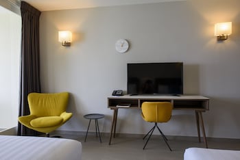 Deluxe room, oceanfront (La Belle Alliance)