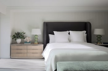 Suite, 1 Bedroom, City View