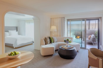 Suite, 2 Bedrooms, Patio (Private Patio, Firepit)