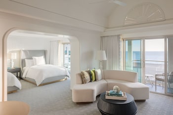 Room, 2 Queen Beds,Ocean View  (The 720)