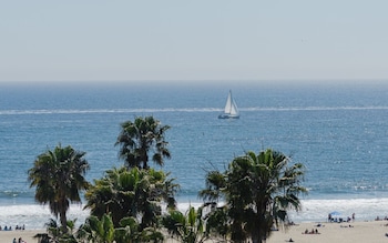 Room, 2 Queen Beds, Oceanfront (The 720)