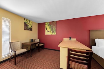Suite, 2 Queen Beds, Non Smoking, Refrigerator & Microwave