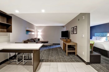 Signature Suite, 2 Queen Beds, Accessible
