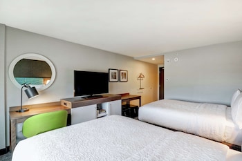 Standard Room, 2 Double Beds, Non Smoking
