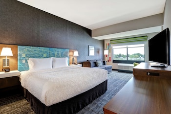 Signature Room, 1 King Bed, Accessible