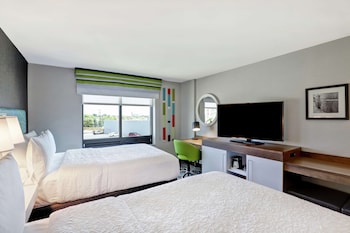 Standard Room, 2 Double Beds, Non Smoking