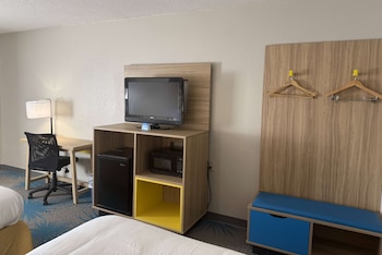 Room, 2 Queen Beds, Non Smoking