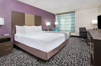Room, 1 King Bed, Non Smoking