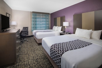 Room, 2 Queen Beds, Non Smoking