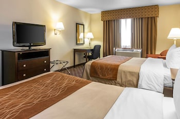 Standard Room, 2 Queen Beds, Non Smoking