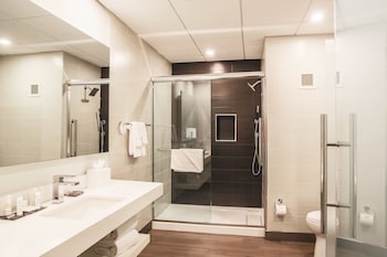 Design Room, 2 Double Beds (Hearing Accessible)