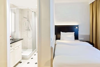 Classic Single Room