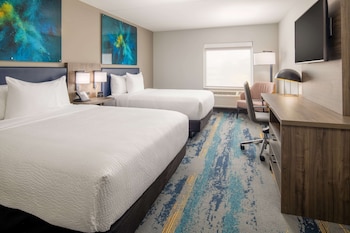 Room, 2 Queen Beds, Non Smoking