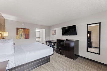 Business Room, 1 King Bed, Smoking