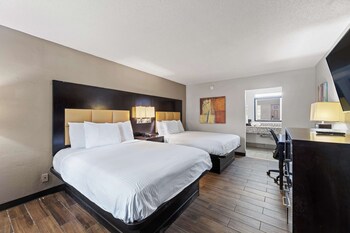 Deluxe Room, 2 Double Beds, Smoking