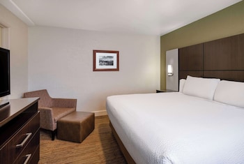 Family Suite, 1 King Bed, Non Smoking, Refrigerator & Microwave (2nd Floor)