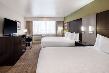 Standard Room, 2 Queen Beds, Non Smoking