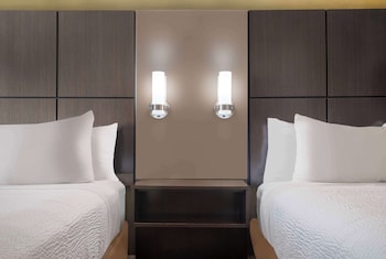 Standard Room, 2 Queen Beds, Non Smoking
