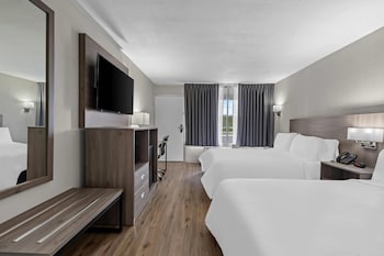 Standard Room, 2 Queen Beds, Non Smoking