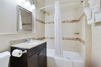 Basic Double Room, 1 Double Bed