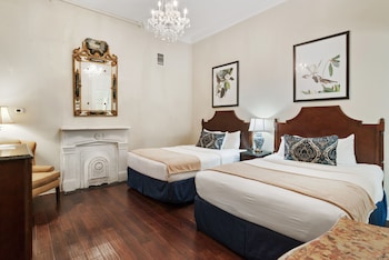 Standard Room - Two Queen Beds