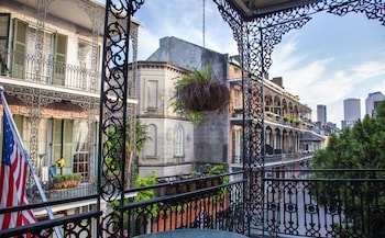 Superior Room, 1 King Bed, Balcony