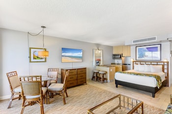 Standard Studio Suite, Ocean View