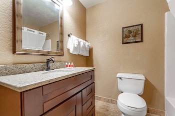 Room, 2 Queen Beds, Accessible, Non Smoking