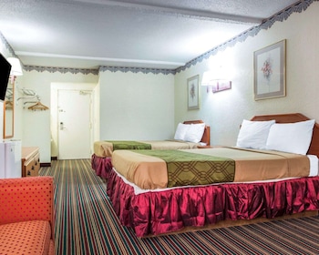 Standard Room, 2 Double Beds, Smoking
