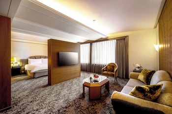 Executive Quadruple Room