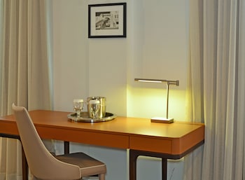 Superior Suite, 1 King Bed (King Suite)