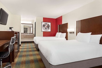 Deluxe Room, 2 Queen Beds