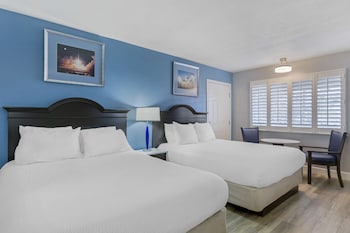 Standard Room, 2 Queen Beds, Non Smoking