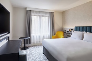 Super king Bedroom