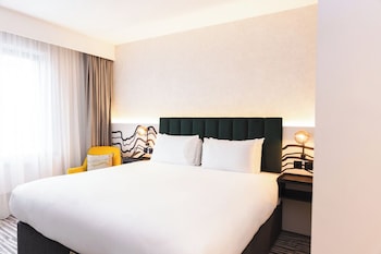 Super king Bedroom