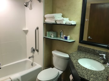 Standard Room, 2 Double Beds, Non Smoking
