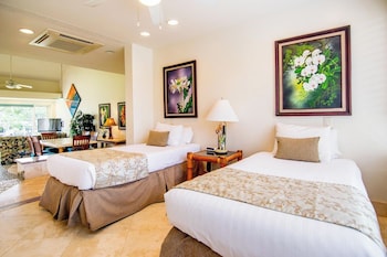 Villa, 2 Bedrooms (1806, 2 Bath)