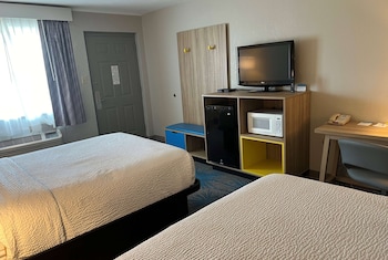 Room, 2 Double Beds, Smoking