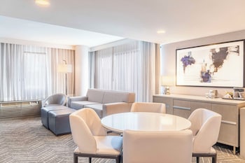 Suite, 1 Bedroom, Lake View