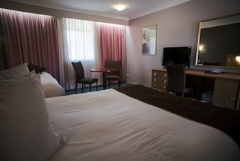 2 Bedroom Suite
