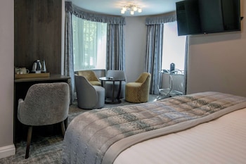 Deluxe Room, Multiple Beds, Non Smoking, Connecting Rooms