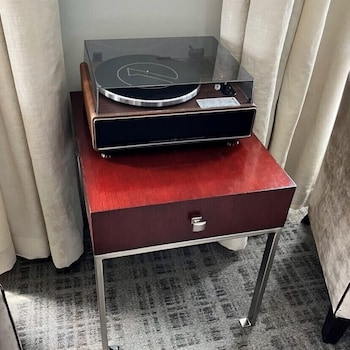 Suite, Terrace (Frank Sinatra)